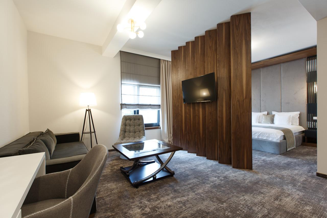 Element Otel Alba Iulia Dış mekan fotoğraf
