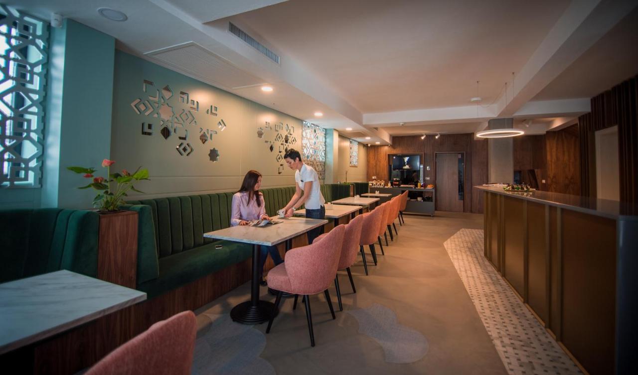 Element Otel Alba Iulia Dış mekan fotoğraf
